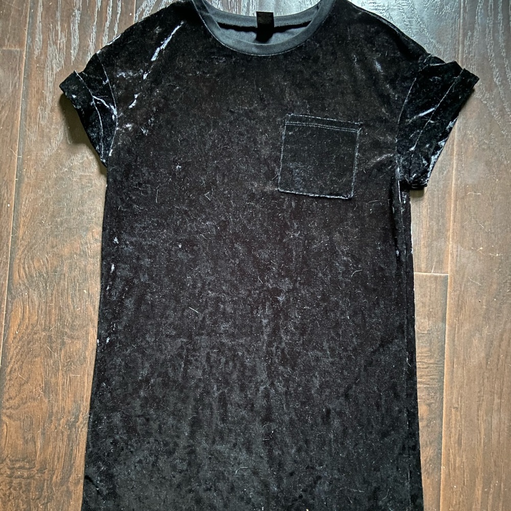 Velvet Juniors Black Tee